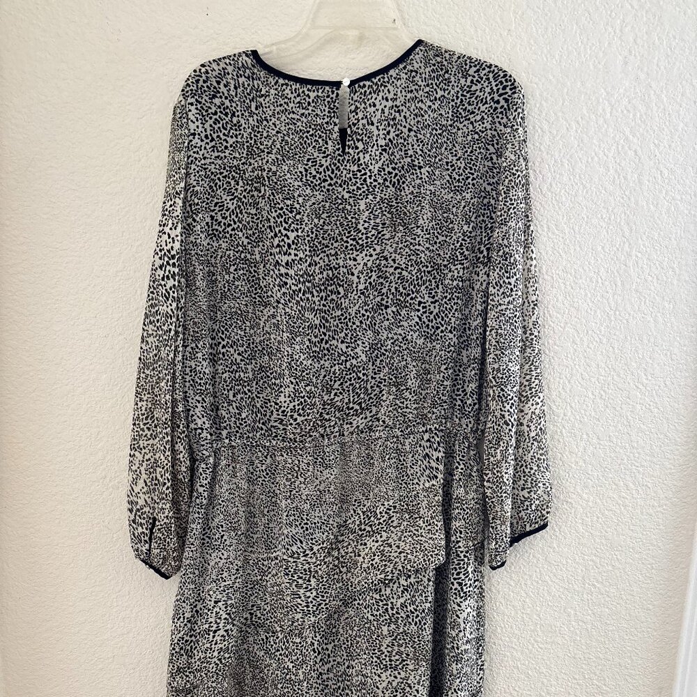 DKNY Long Sleeve Cream and Black Leopard Print Dress SIZE LARGE - Picture 3 of 7